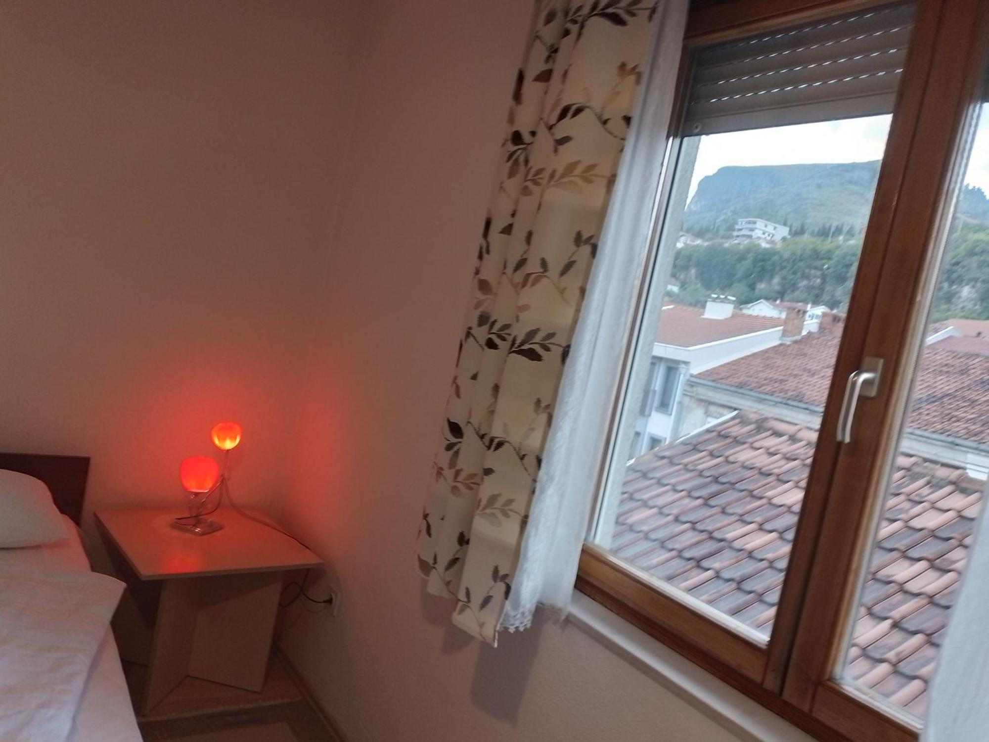Guesthouse Sanja - Apartments 212 Мостар Экстерьер фото